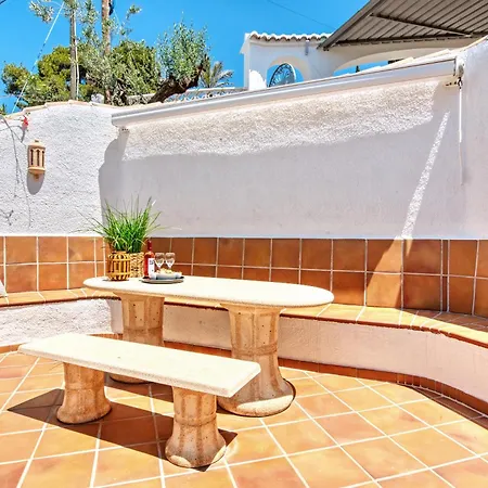 Casa Crystal Villa *