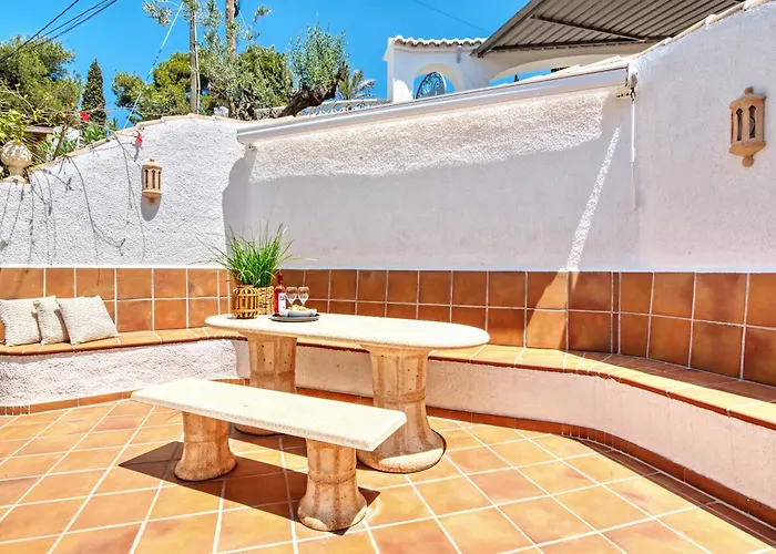Casa Crystal Villa *