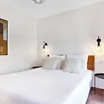Casa Crystal