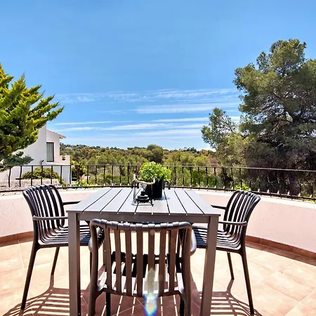 Casa Crystal Villa *